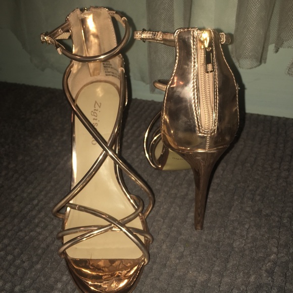 High heels - Picture 3 of 3